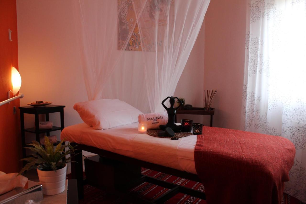 Hotel Massimo Марина ди Чечина Екстериор снимка